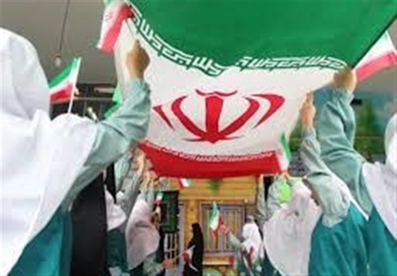 جشنواره مدرسه انقلاب در290 مدرسه استان یزد برگزار می‌شود