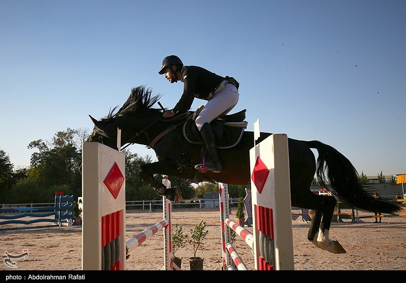 مسابقات قهرمانی پرش با اسب استان همدان