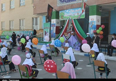 آیین بازگشایی مدارس و آغاز سالتحصیلی جدید در استان کردستان + فیلم