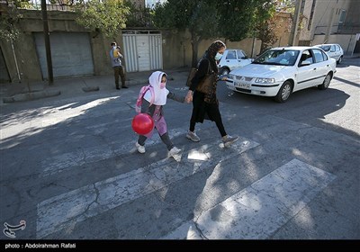 First-Graders Go to School in Iran