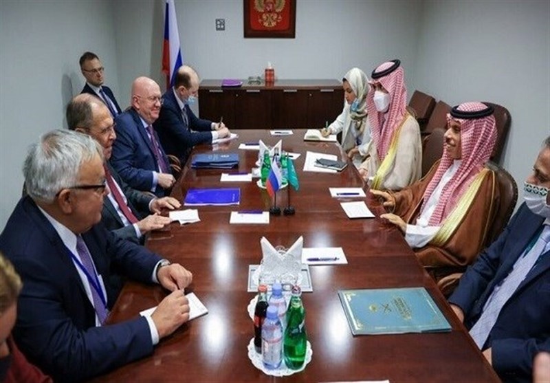 سوریه و یمن در صدر مذاکرات وزرای خارجه روسیه و عربستان