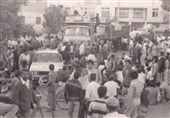 اسرار مکتوم جنگ 8 ساله| ماجرای تجلیل امام خامنهای از حماسهآفرینی همدانیها در دفاع مقدس / پشتیبانی بینظیر مردم از جبههها + فیلم