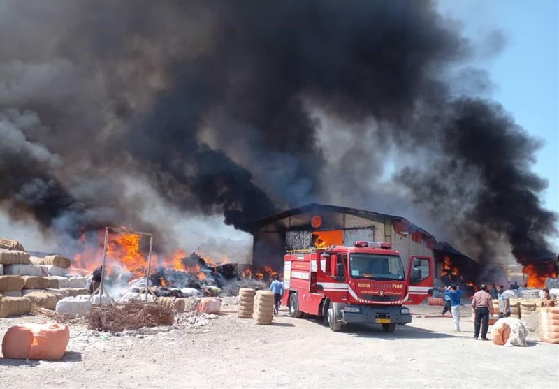جزئیات جدید از آتش‌سوزی کارخانه الیاف نطنز/ بیش از 100 میلیارد ریال خسارت به واحد تولیدی تحمیل شد