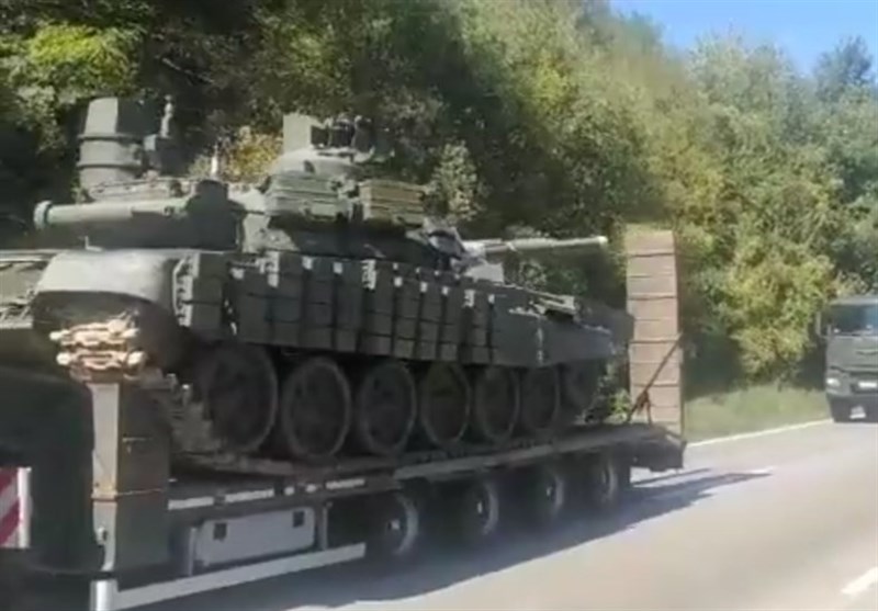 Tanks, Fighter Jets Spotted near Kosovo Border As Tensions Soar with Serbia (+Video)