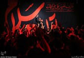 مداحی محمدحسین پویانفر در عزاداری شب اربعین حسینی،امام زاده صالح (ع)
