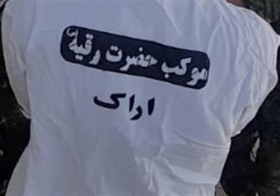 گزارش تسنیم از خدمترسانی موکب اراکیها در اربعین؛ خادمان در پایانه مرزی به زائران امام حسین(ع) خدمات ارائه میکنند