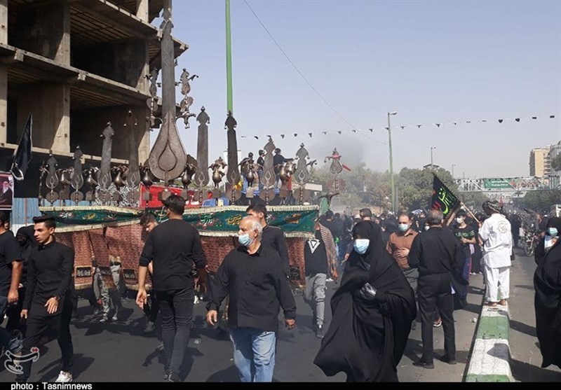 900 موکب در مسیر راهپیمایی اربعین تهران خدمت‌رسانی‌ می‌کنند