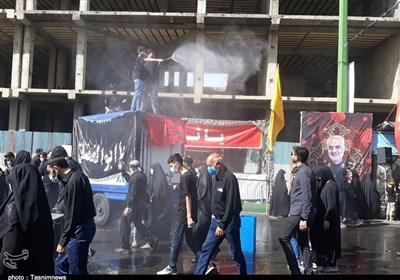 روایت تسنیم از دلدادگی جاماندگان اربعین حسینی در کربلای ایران؛ عزاداران تهرانی به آستان مقدس سیدالکریم (ع) رسیدند + فیلم