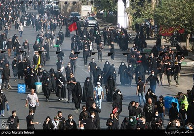 راهپیمایی جاماندگان اربعین در تهران