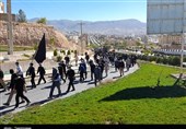 پیاده‌روی عاشقان و جاماندگان اربعین حسینی در شهرستان گتوند + فیلم