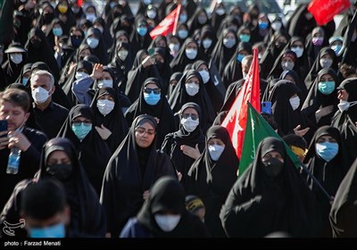 مراسم پیاده‌روی و اجتماع بزرگ جاماندگان اربعین در کرمانشاه