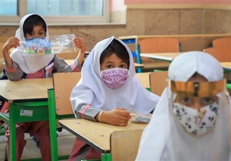 حضور دانش‌آموزان در مدارس کرمانشاه همچنان به صورت &quot;گروه‌بندی&quot; است