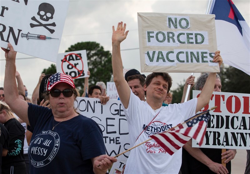 Protests Erupt across New York against Vaccine Mandates (+Video)