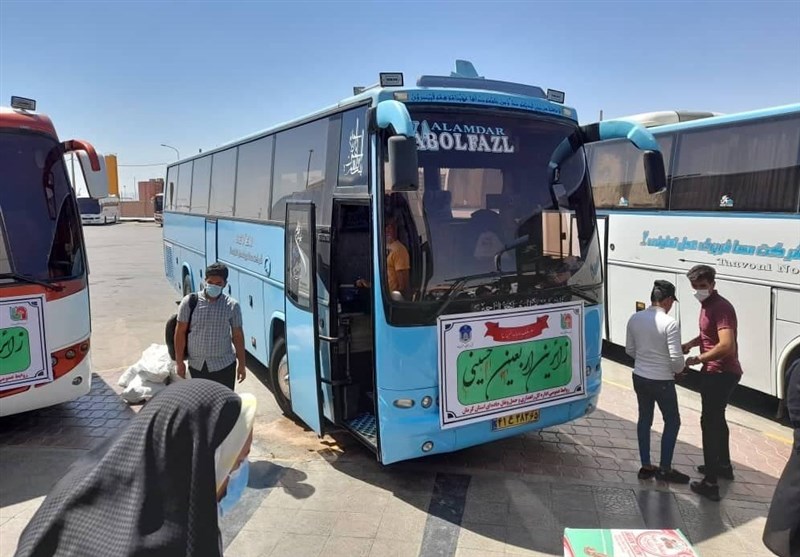 52 اتوبوس به سمت مرزهای ایران با عراق از کرمان اعزام شد+تصاویر