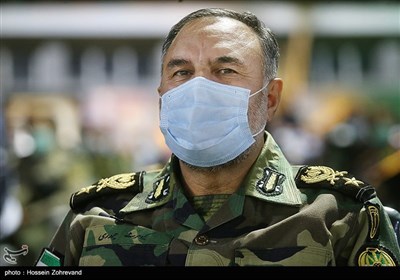 حضور امیر سرتیپ کیومرث حیدری فرمانده نیروی زمینی ارتش در مراسم افتتاح نمایشگاه دائمی دفاع مقدس
