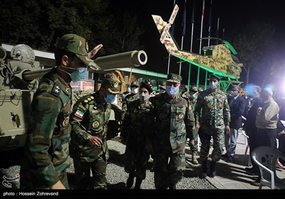 حضور امیر سرتیپ کیومرث حیدری فرمانده نیروی زمینی ارتش در مراسم افتتاح نمایشگاه دائمی دفاع مقدس