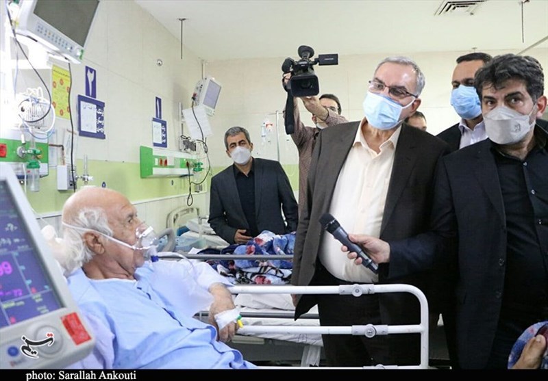 بازدید وزیر بهداشت از بیمارستان ریفرال کرونای استان کرمان به روایت تصویر‌