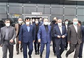 وزیر کشور وارد اردبیل شد/ ادا‌ی احترام وحیدی ‌به مقام شامخ شهیدان ‌