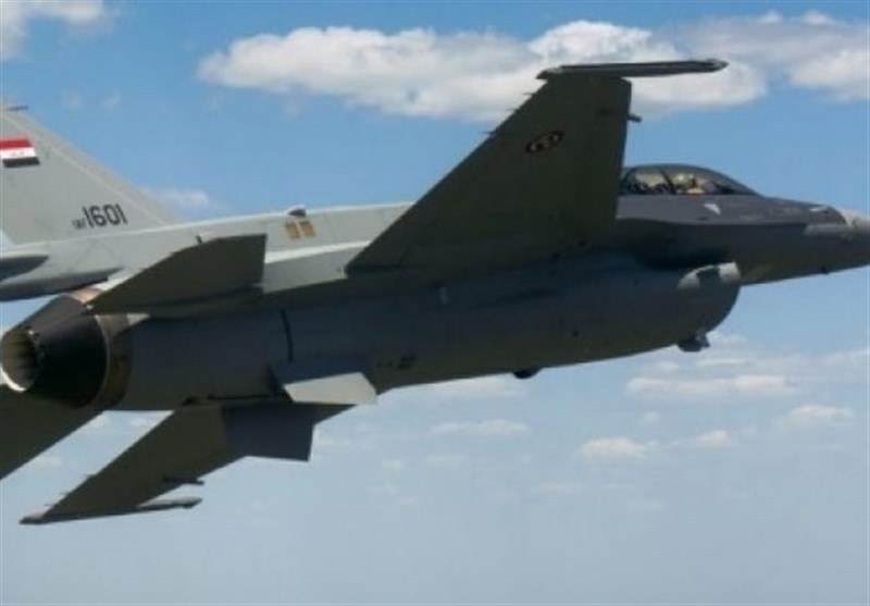 انهدام مخفیگاه داعش در حمله هوایی ارتش عراق در دیالی