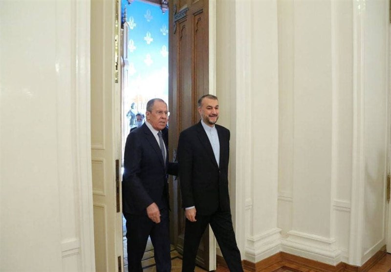 Emir Abdullahiyan Rus Mevkidaşı Lavrov ile Telefonla Görüştü