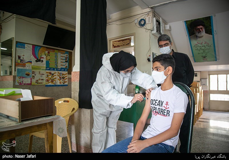 Around 100 Million COVID Vaccines Injected in Iran