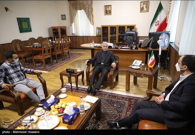 İran&apos;ın Ermenistan Büyükelçisi: İranlı TIR&apos;lardan Vergi Alınması Üçlü Anlaşmaya Aykırıdır