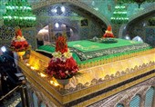 پوش و گلهای ضریح مطهر رضوی همزمان با سوم ربیعالاول تعویض شد+ تصاویر