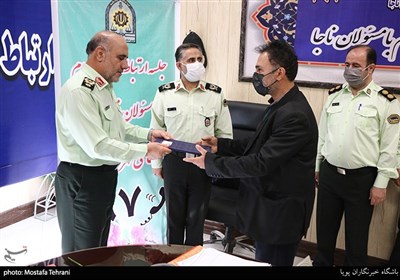 تقدیر سردار حسین رحیمی رئیس پلیس تهران بزرگ از تعدادی از شهروندان و کادر نیروی انتظامی