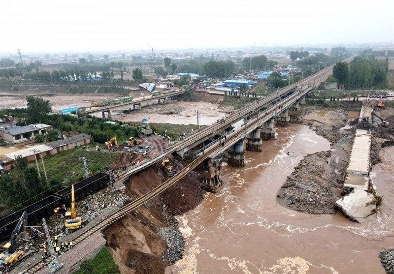 Floods, Mudslides Kill Two in Northwestern China City