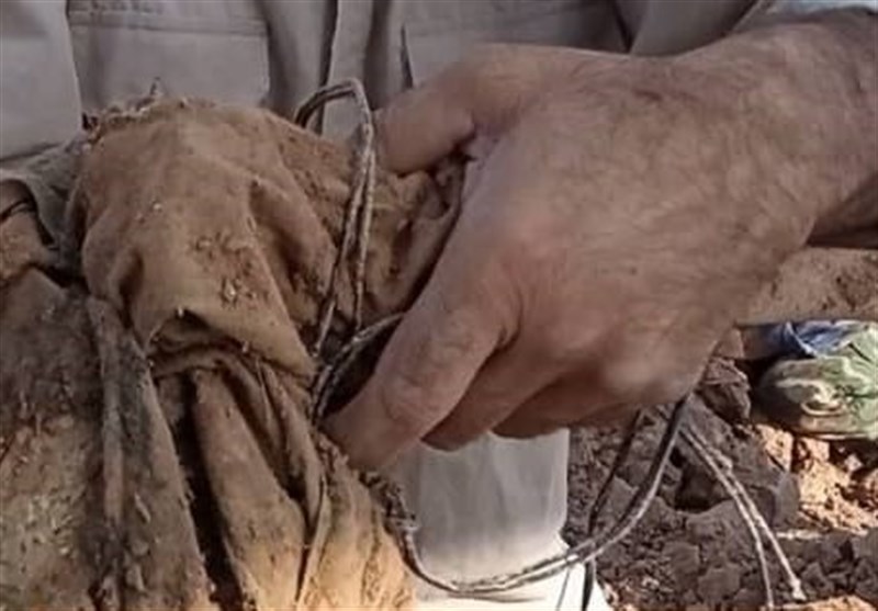 شناسایی هویت شهیدی که 39 سال با پاهای بسته مدفون بود+عکس و فیلم