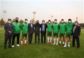 سجادی: از هیچ کمکی به تیم ملی فوتبال دریغ نمی‌کنیم