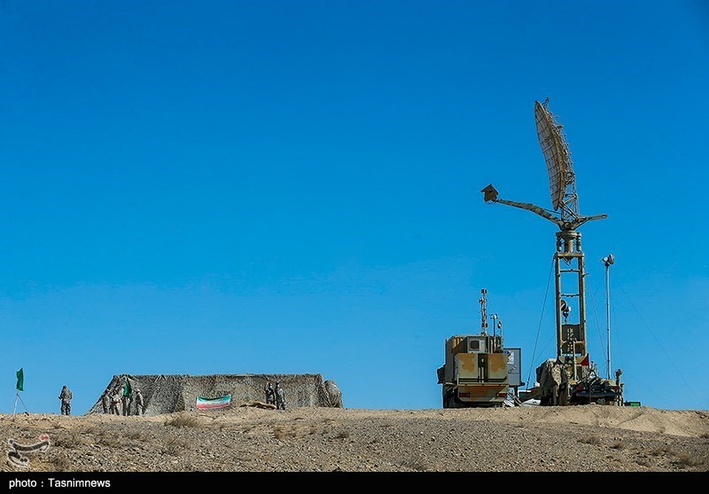 Iran Kicks off Massive Air Defense Drill in Central Desert 