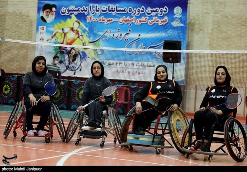 دومین دوره مسابقات پارابدمینتون بانوان قهرمانی کشور در اصفهان به روایت تصویر