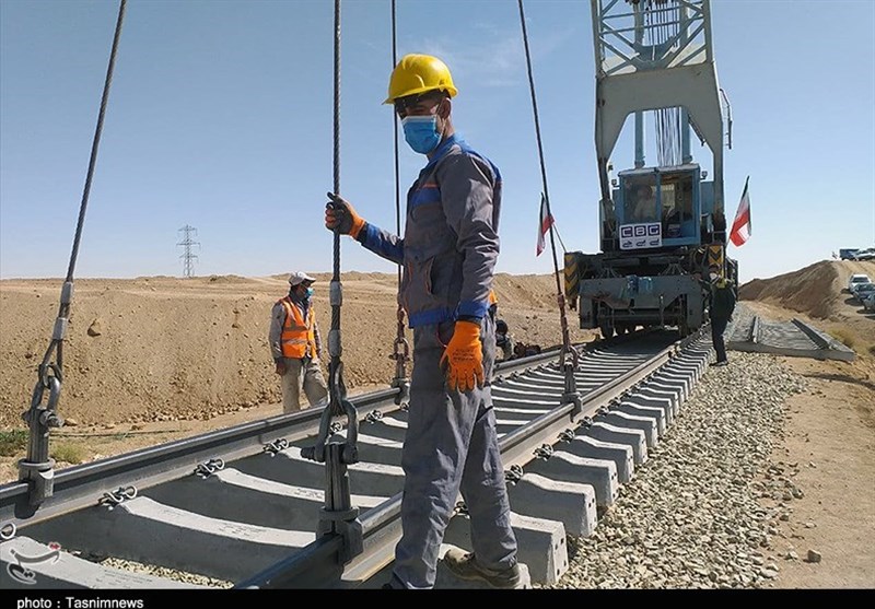 استاندار خراسان جنوبی: اجرای پروژه راه آهن بیرجند- یونسی شتاب می‌گیرد