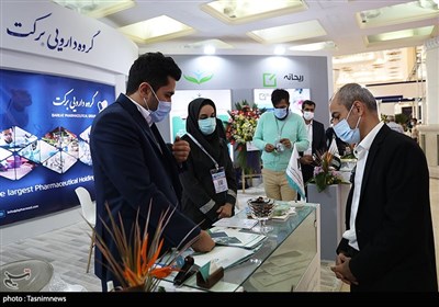 مجتبی توانگر نماینده مجلس شورای اسلامی در ششمین نمایشگاه بین المللی ایران فارما 