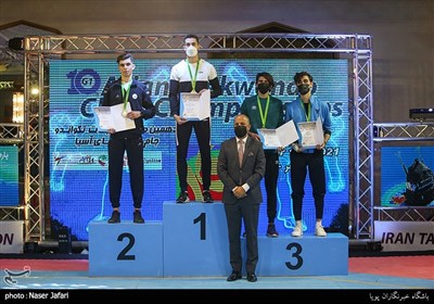 اهدای مدال و جوایز دهمین دوره مسابقات تکواندو جام باشگاه‌های آسیا