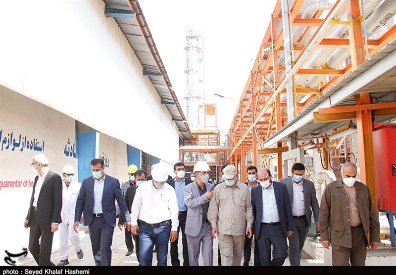 استاندار بوشهر: ظرفیت واحدهای تولیدی در منطقه ویژه اقتصادی بوشهر افزایش یابد +تصاویر