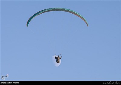 جشنواره ورزش های هوایی یگان های ویژه ناجا