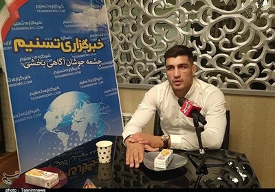 گفتوگوی تسنیم با دارنده مدال برنز مسابقات جهانی کشتی/ ناگفتههایی از توصیههای "بنا و سوریان" به پشتام + فیلم