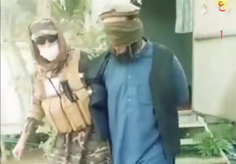 منابع طالبان: والی داعش در ننگرهار بازداشت شد