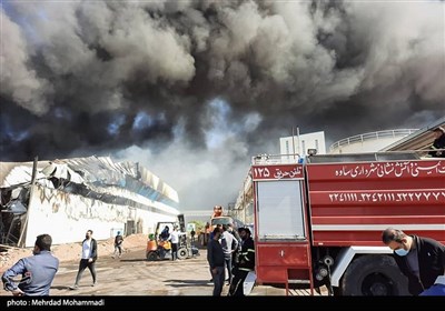 آتش سوزی در یک کارخانه تولیدی صنعتی زرندیه