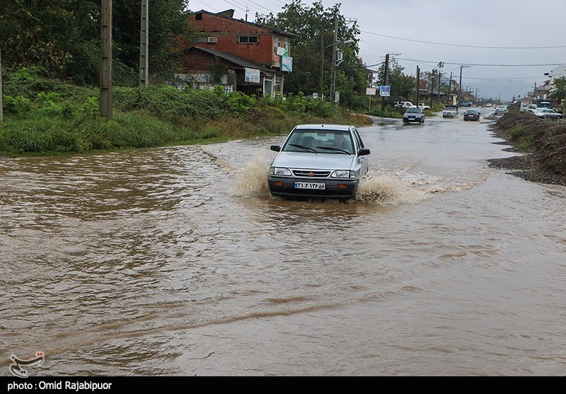 قطع آب شرب 2 شهر و 75 روستا در شهرستان سیریک بر اثر سیلاب/ آب تا 48 ساعت آینده وصل می‌شود