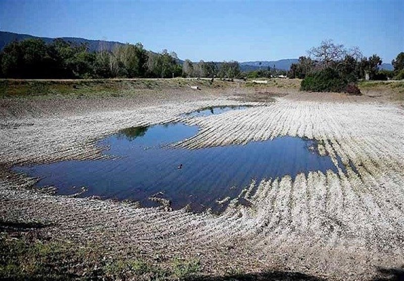 گزارش| ‌کاهش بی‌سابقه آب پشت سدهای استان لرستان/ هیچ‌گونه آبی ‌برای رهاسازی نیست + فیلم
