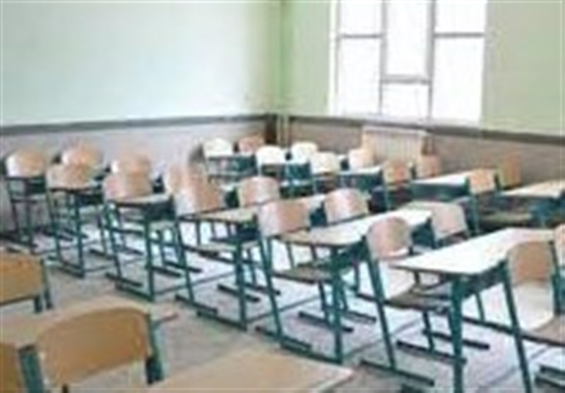 دادگستری البرز حکم تخریب 2 مدرسه محمدشهر را متوقف کرد