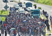 Migrant Caravan Breaks Through Police Blockade in Mexico (+Video)