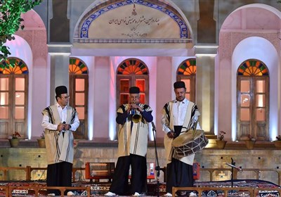  موافقت وزیر ارشاد با ماندگاری جشنواره موسیقی نواحی در کرمان 