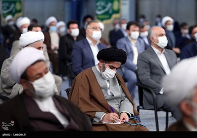 دیدار جمعی از مسئولان نظام و میهمانان کنفرانس وحدت اسلامی با رهبر معظم انقلاب اسلامی
