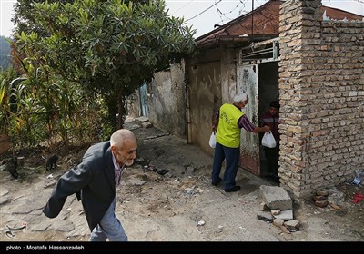 طبخ و توزیع 2000 پرس غذای گرم بین نیازمندان - گرگان