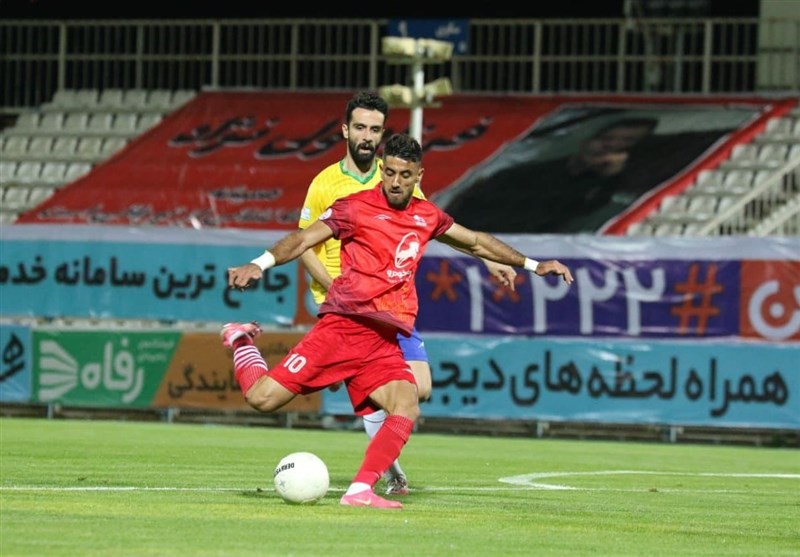 لیگ برتر فوتبال|‌ دشت سه امتیازی تراکتور از بازی با صنعت نفت با سه گل