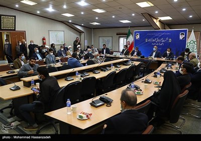 علیرضا زاکانی شهردار تهران در نشست هم اندیشی با نخبگان شهرری